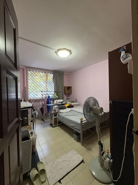 323 Ubi Avenue 1, 323 Ubi Avenue 1, 3 Bedrooms, 1,119 sqft, HDB Flat For Rent, by Yvonne Chua, 500178181 - Bedroom - PropertyGuru.com.sg