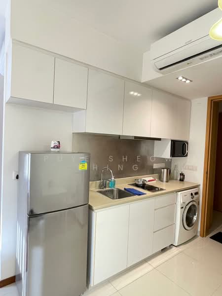 8 @ Woodleigh, 2 Woodleigh Close, Studio, 380 sqft, Condominium For Rent, by Puye Sheow Ching, 500178182 - Kitchen - PropertyGuru.com.sg