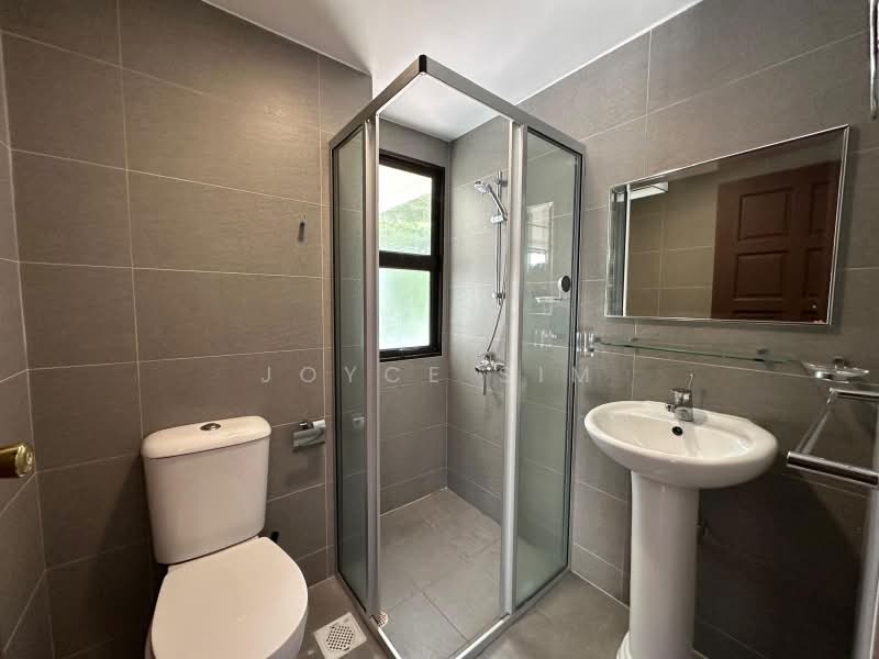 Serenity Cozy Breezy Gcb around Holland Village, Queen Astrid park, coronation road west, holland road, 5 Bedrooms, 6,000 sqft, Good Class Bungalow For Rent, by Joyce Sim, 500178183 - Bathroom - PropertyGuru.com.sg