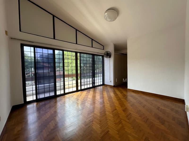 Serenity Cozy Breezy Gcb around Holland Village, Queen Astrid park, coronation road west, holland road, 5 Bedrooms, 6,000 sqft, Good Class Bungalow For Rent, by Joyce Sim, 500178183 - Living Room - PropertyGuru.com.sg
