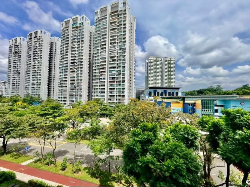 523 Ang Mo Kio Avenue 5, 523 Ang Mo Kio Avenue 5, 2 Bedrooms, 731 sqft, HDB Flat For Sale, by Terence Ng, 500178188 - PropertyGuru.com.sg