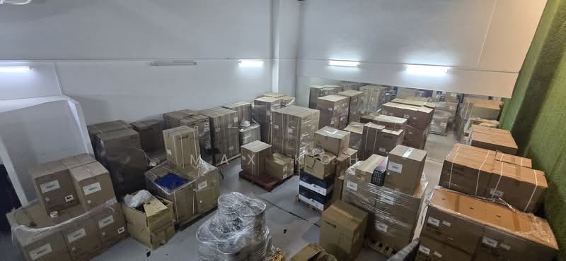 Oxley BizHub, 61 Ubi Road 1, 2,390 sqft, Light Industrial (B1) For Rent, by Max Koh, 500178191 - Interior - CommercialGuru.com.sg