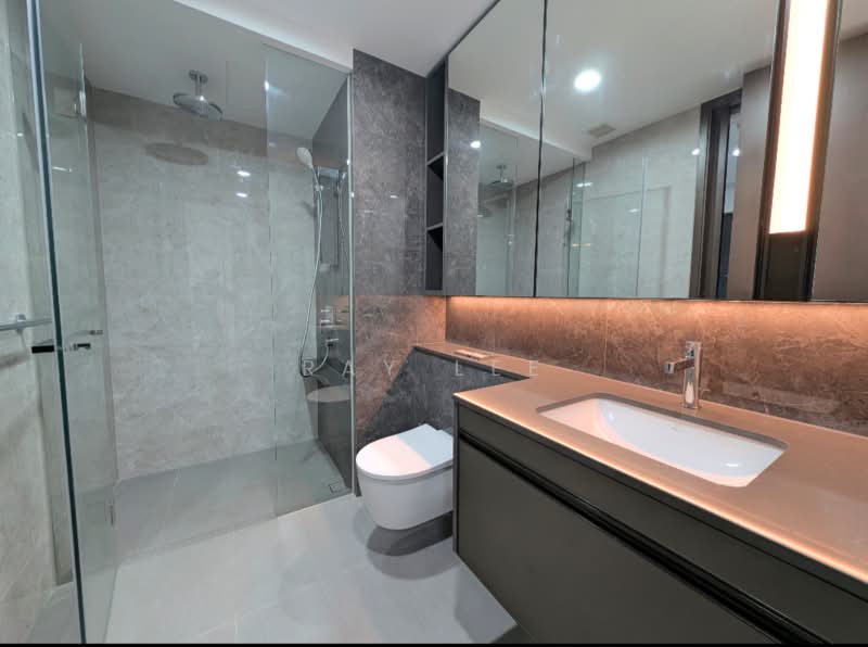 Tembusu Grand, 92 Jalan Tembusu, 1 Bedroom, 527 sqft, Condominium For Rent, by Ray Lee, 500178197 - Bathroom - PropertyGuru.com.sg