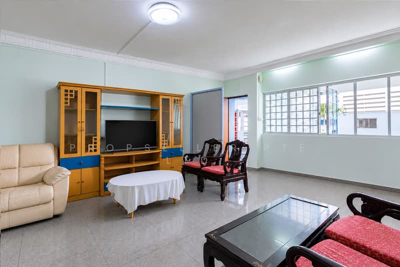 263 Tampines Street 21, 263 Tampines Street 21, 3 Bedrooms, 1,130 sqft, HDB Flat For Sale, by Aileen Chew, 500178201 - Living Room - PropertyGuru.com.sg