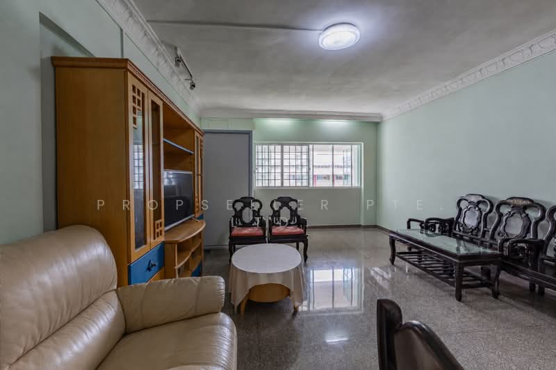 263 Tampines Street 21, 263 Tampines Street 21, 3 Bedrooms, 1,130 sqft, HDB Flat For Sale, by Aileen Chew, 500178201 - Living Room - PropertyGuru.com.sg