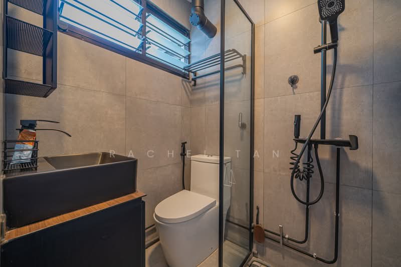 628 Bedok Reservoir Road, 628 Bedok Reservoir Road, 2 Bedrooms, 1,023 sqft, HDB Flat For Rent, by Rachel Tan, 500178208 - Bathroom - PropertyGuru.com.sg
