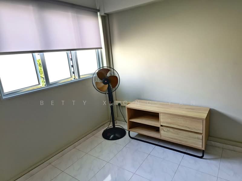 119 Bedok North Road, 119 Bedok North Road, Room Rental, 150 sqft, HDB Flat For Rent, by Betty Xiong Yan, 500178211 - Interior - PropertyGuru.com.sg