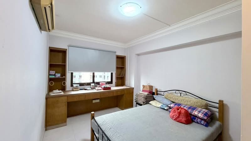 122C Sengkang East Way, 122C Sengkang East Way, 3 Bedrooms, 1,388 sqft, HDB Flat For Rent, by Loo Jia Bin (Jo), 500178214 - Bedroom - PropertyGuru.com.sg