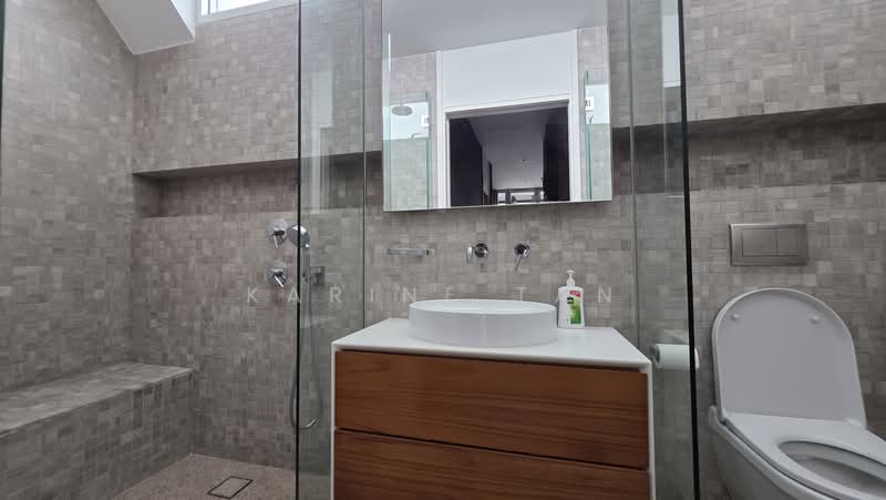 Michaels' Residences, Almond Avenue, 5 Bedrooms, 3,800 sqft, Semi-Detached House For Rent, by Karine Tan, 500178217 - Bathroom - PropertyGuru.com.sg