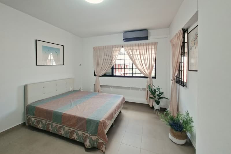 221 Hougang Street 21, 221 Hougang Street 21, 4 Bedrooms, 1,593 sqft, HDB Flat For Sale, by Kelly Tan, 500178225 - Bedroom - PropertyGuru.com.sg