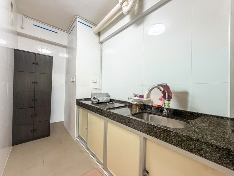 129B Canberra Street, 129B Canberra Street, 1 Bedroom, 409 sqft, HDB Flat For Sale, by Larry Lee, 500178230 - Kitchen - PropertyGuru.com.sg