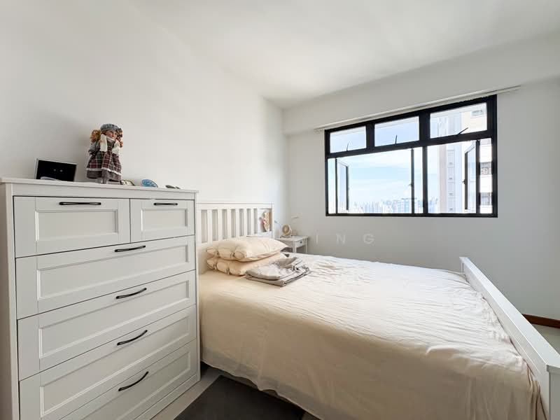 263 Toa Payoh Apex, 263 Toa Payoh East, 2 Bedrooms, 732 sqft, HDB Flat For Rent, by June Ling, 500178231 - Bedroom - PropertyGuru.com.sg