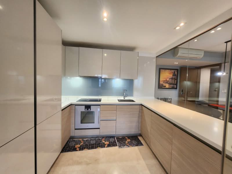 V on Shenton, 5 Shenton Way, 3 Bedrooms, 1,755 sqft, Condominium For Rent, by Chester Chia, 500178238 - Kitchen - PropertyGuru.com.sg