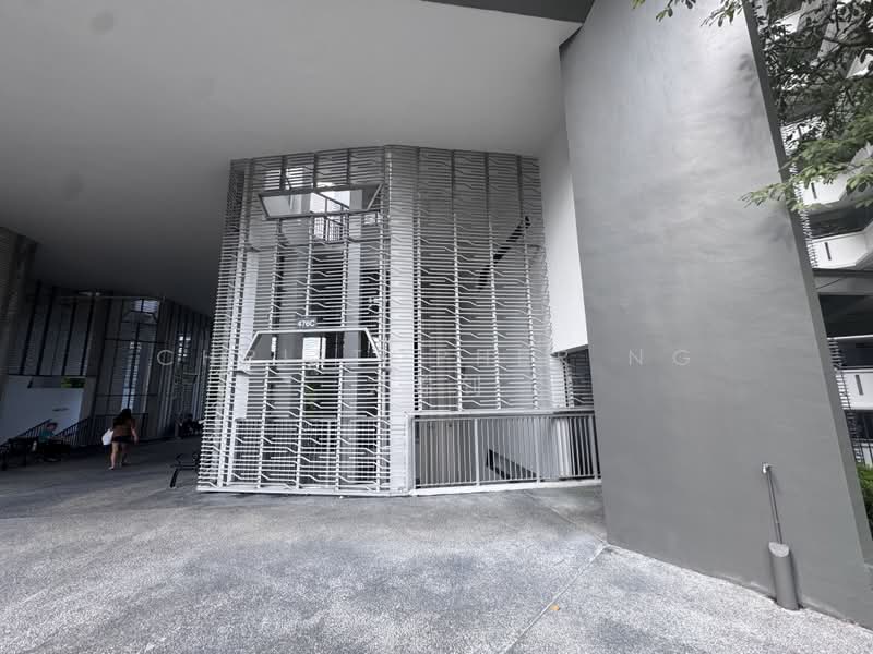 476C Upper Serangoon View, 476C Upper Serangoon View, 3 Bedrooms, 991 sqft, HDB Flat For Sale, by Christopher Ng 吴锦钊, 500178258 - Exterior - PropertyGuru.com.sg