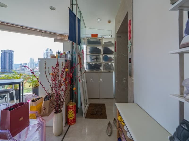 The Trillium, 118 Kim Seng Road, 4 Bedrooms, 2,217 sqft, Condominium For Sale, by Deliana Lee, 500178260 - Balcony - PropertyGuru.com.sg