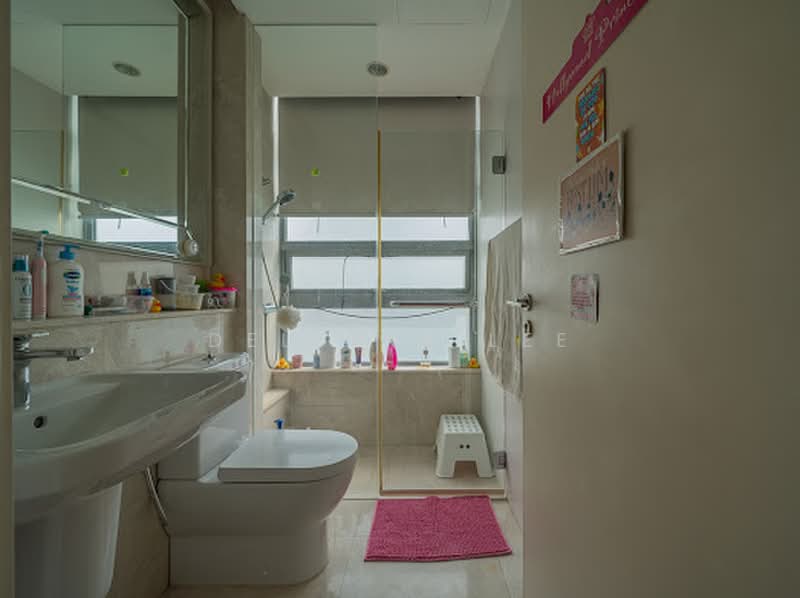 The Trillium, 118 Kim Seng Road, 4 Bedrooms, 2,217 sqft, Condominium For Sale, by Deliana Lee, 500178260 - Ensuite Bathroom - PropertyGuru.com.sg