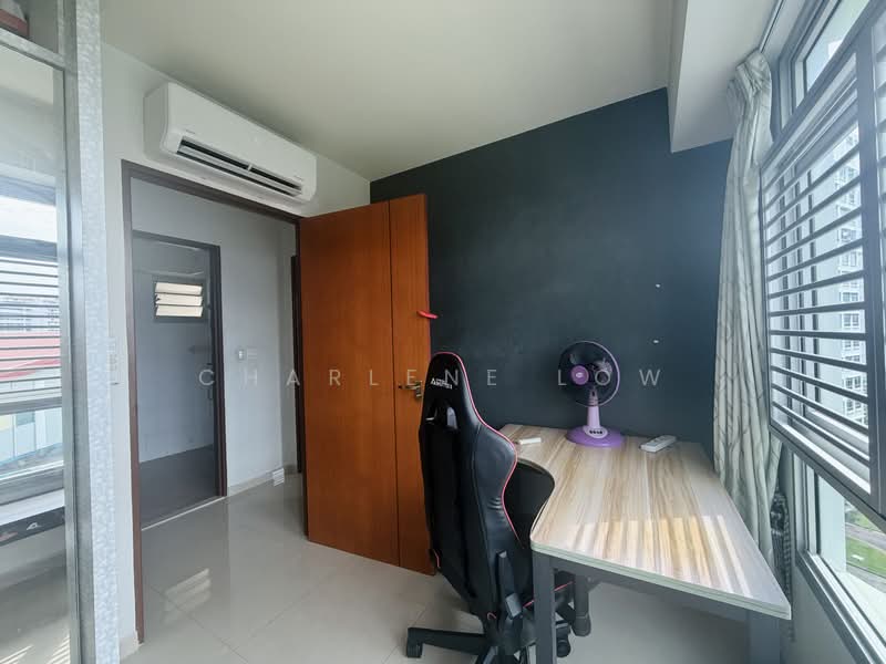 211C Compassvale Lane, 211C Compassvale Lane, 2 Bedrooms, 732 sqft, HDB Flat For Rent, by Charlene Low, 500178265 - Study - PropertyGuru.com.sg