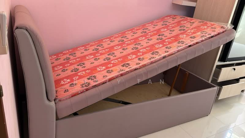 490C Choa Chu Kang Avenue 5, 490C Choa Chu Kang Avenue 5, Room Rental, 100 sqft, HDB Flat For Rent, by Betty Tan, 500178273 - Bedroom - PropertyGuru.com.sg