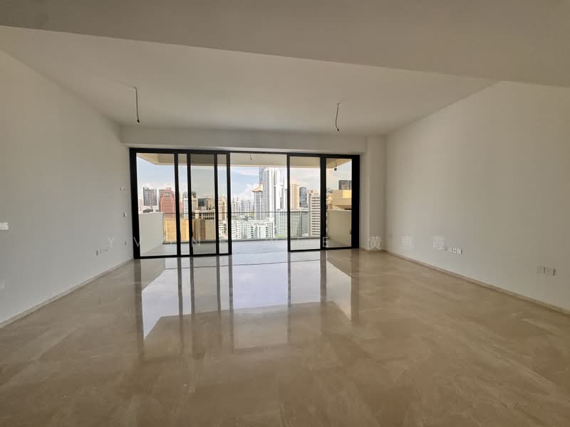 Klimt Cairnhill, 71 Cairnhill Road, 4 Bedrooms, 2,056 sqft, Condominium For Sale, by Yvone Wee 黄惠霞, 500178275 - Living Room - PropertyGuru.com.sg