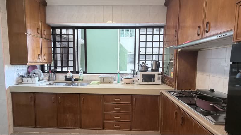 Pine Grove, 1B Pine Grove, Room Rental, 100 sqft, Condominium For Rent, by Leen Yap, 500178280 - Kitchen - PropertyGuru.com.sg