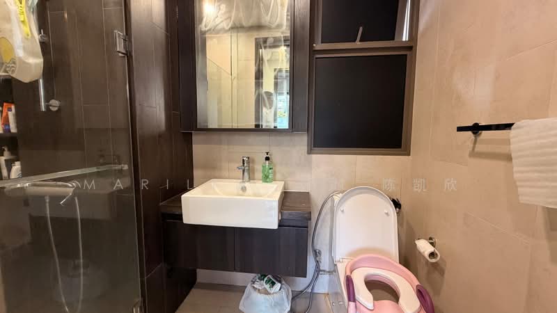 The Inflora, 57 Flora Drive, 2 Bedrooms, 743 sqft, Condominium For Sale, by Marilyn Tan 陈凯欣, 500178294 - Bathroom - PropertyGuru.com.sg