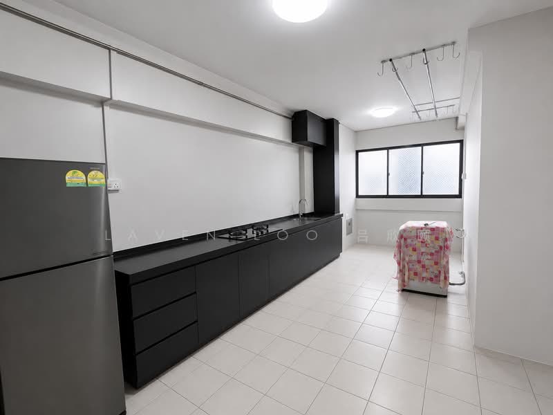 629 Yishun Street 61, 629 Yishun Street 61, 2 Bedrooms, 785 sqft, HDB Flat For Rent, by Laven Loo 吕欣颐, 500178300 - Kitchen - PropertyGuru.com.sg