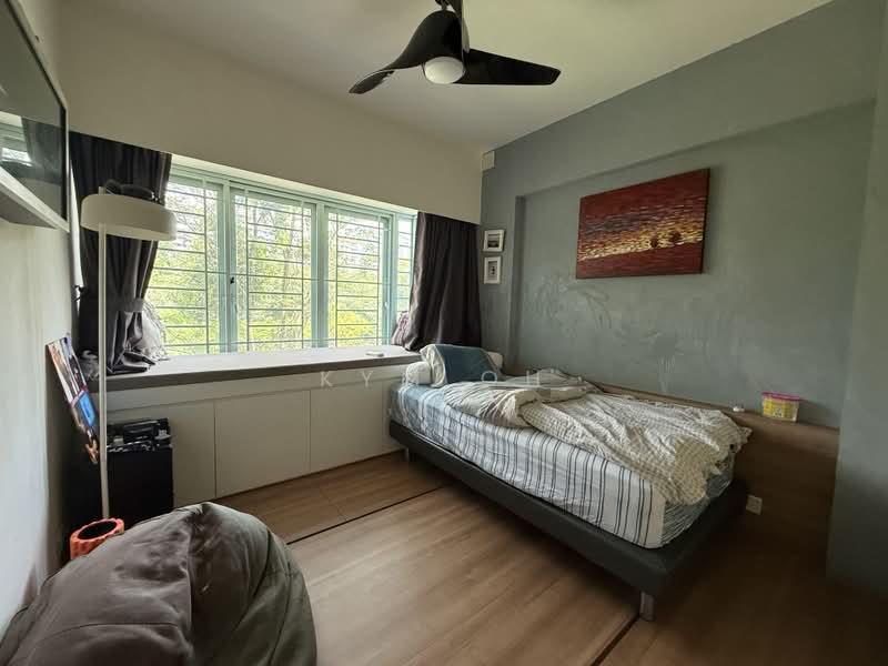 Freesia Woods, 63 Sunset Way, 3 Bedrooms, 1,421 sqft, Condominium For Rent, by Kym Oh, 500178302 - Bedroom - PropertyGuru.com.sg
