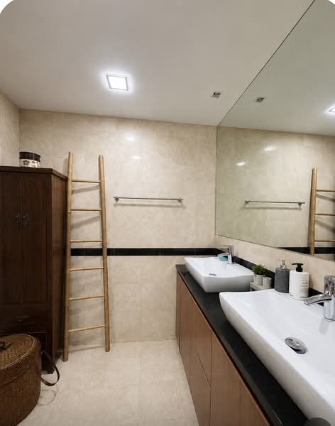 Freesia Woods, 63 Sunset Way, 3 Bedrooms, 1,421 sqft, Condominium For Rent, by Kym Oh, 500178302 - Bathroom - PropertyGuru.com.sg
