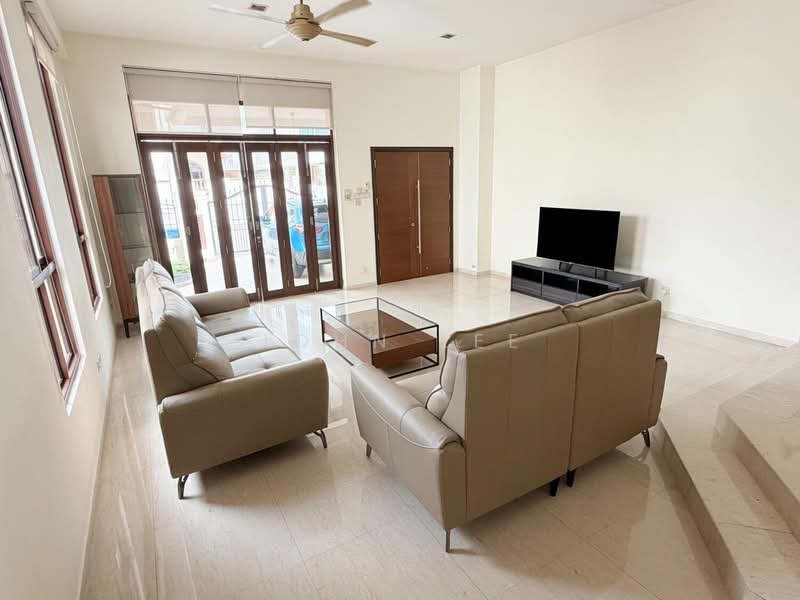 Phillips Avenue, Phillips Avenue, 6 Bedrooms, 4,329 sqft, Semi-Detached House For Sale, by John Lee, 500178307 - Living Room - PropertyGuru.com.sg
