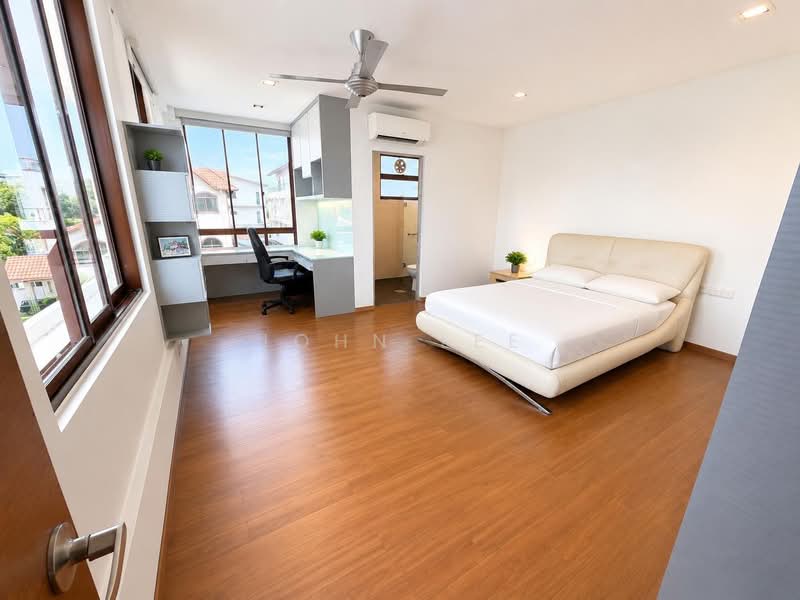 Phillips Avenue, Phillips Avenue, 6 Bedrooms, 4,329 sqft, Semi-Detached House For Sale, by John Lee, 500178307 - Bedroom - PropertyGuru.com.sg