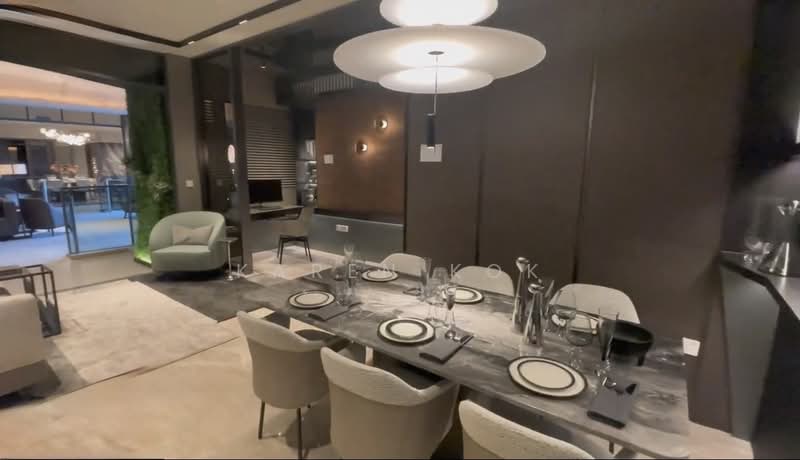 The Continuum, 1-8 Thiam Siew Avenue, 4 Bedrooms, 1,690 sqft, Condominium For Sale, by Karen Kok, 500178313 - Dining Room - PropertyGuru.com.sg