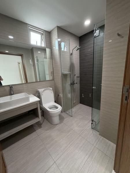 NEWest, 3 West Coast Drive, Room Rental, 100 sqft, Apartment For Rent, by Penny Li, 500178320 - Bathroom - PropertyGuru.com.sg