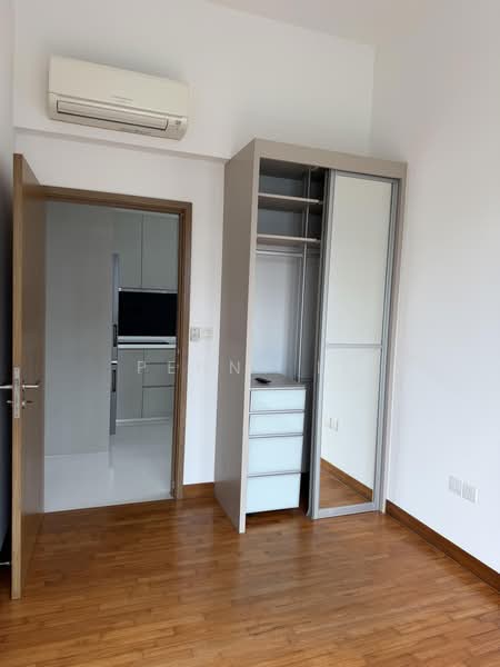 NEWest, 3 West Coast Drive, Room Rental, 100 sqft, Apartment For Rent, by Penny Li, 500178320 - Interior - PropertyGuru.com.sg
