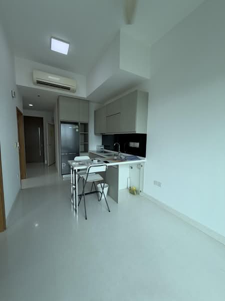 NEWest, 3 West Coast Drive, Room Rental, 100 sqft, Apartment For Rent, by Penny Li, 500178320 - Kitchen - PropertyGuru.com.sg