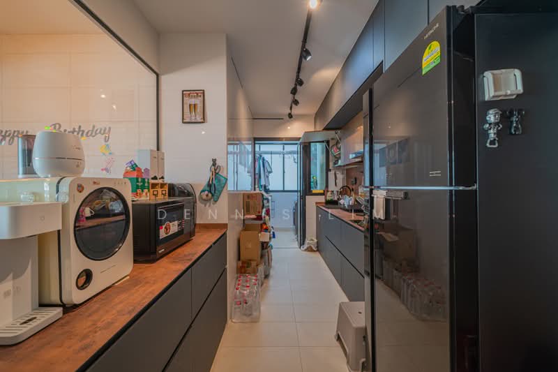 415A Northshore Drive, 415A Northshore Drive, 3 Bedrooms, 1,023 sqft, HDB Flat For Sale, by Dennis Lim, 500178323 - Kitchen - PropertyGuru.com.sg