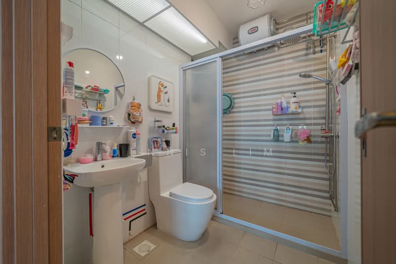 415A Northshore Drive, 415A Northshore Drive, 3 Bedrooms, 1,023 sqft, HDB Flat For Sale, by Dennis Lim, 500178323 - Bathroom - PropertyGuru.com.sg
