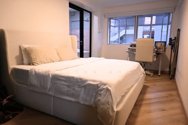 629 Pasir Ris Drive 3, 629 Pasir Ris Drive 3, 2 Bedrooms, 1,313 sqft, HDB Flat For Sale, by Roselynn Ahmad, 500178328 - Master Bedroom - PropertyGuru.com.sg