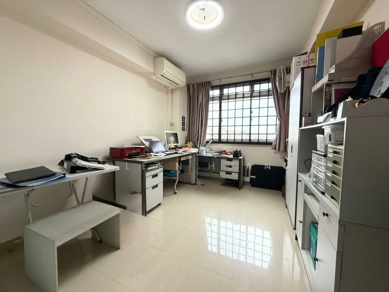 308 Tampines Street 32, 308 Tampines Street 32, 4 Bedrooms, 1,539 sqft, HDB Flat For Sale, by Coleen Huang, 500178331 - Study - PropertyGuru.com.sg