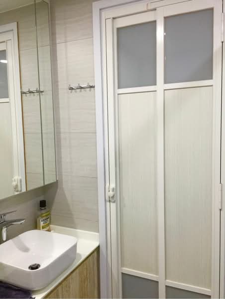 Ris Grandeur, 21 Elias Road, 2 Bedrooms, 1,066 sqft, Condominium For Sale, by Kok Poh Hong, 500178334 - Bathroom - PropertyGuru.com.sg