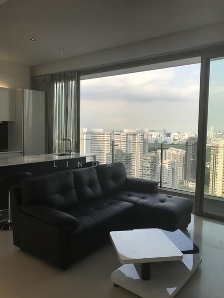 Scotts Square, 6 Scotts Road, 2 Bedrooms, 947 sqft, Condominium For Sale, by Linda Tan, 500178335 - Living Room - PropertyGuru.com.sg