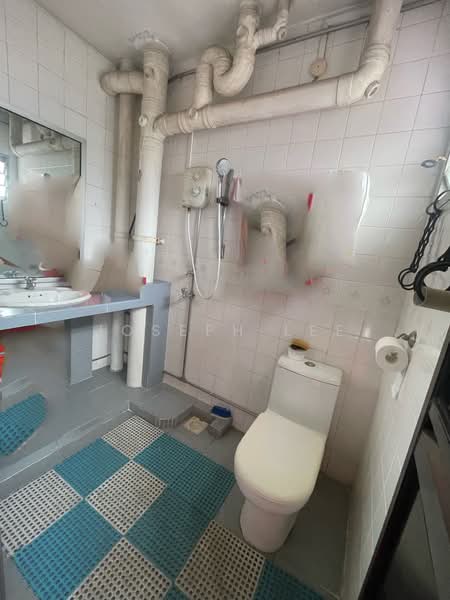 7A Commonwealth Avenue, 7A Commonwealth Avenue, 3 Bedrooms, 1,378 sqft, HDB Flat For Sale, by Joseph Lee, 500178342 - Bathroom - PropertyGuru.com.sg