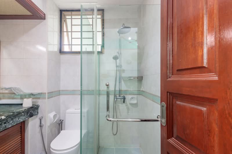 Northvale, 61 Choa Chu Kang Loop, 4 Bedrooms, 1,517 sqft, Condominium For Sale, by Belva Tan, 500178344 - Bathroom - PropertyGuru.com.sg