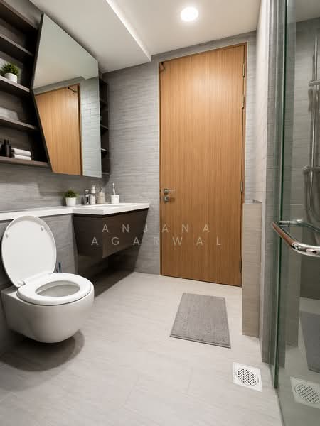 V on Shenton, 5 Shenton Way, 2 Bedrooms, 721 sqft, Condominium For Sale, by Anjana Agarwal, 500178354 - Bathroom - PropertyGuru.com.sg