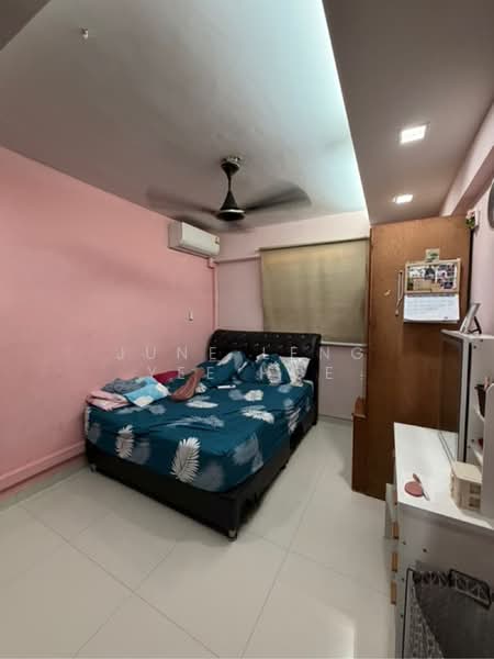 49 Dorset Road, 49 Dorset Road, 2 Bedrooms, 731 sqft, HDB Flat For Sale, by June Leng Yee Hoe, 500178361 - PropertyGuru.com.sg