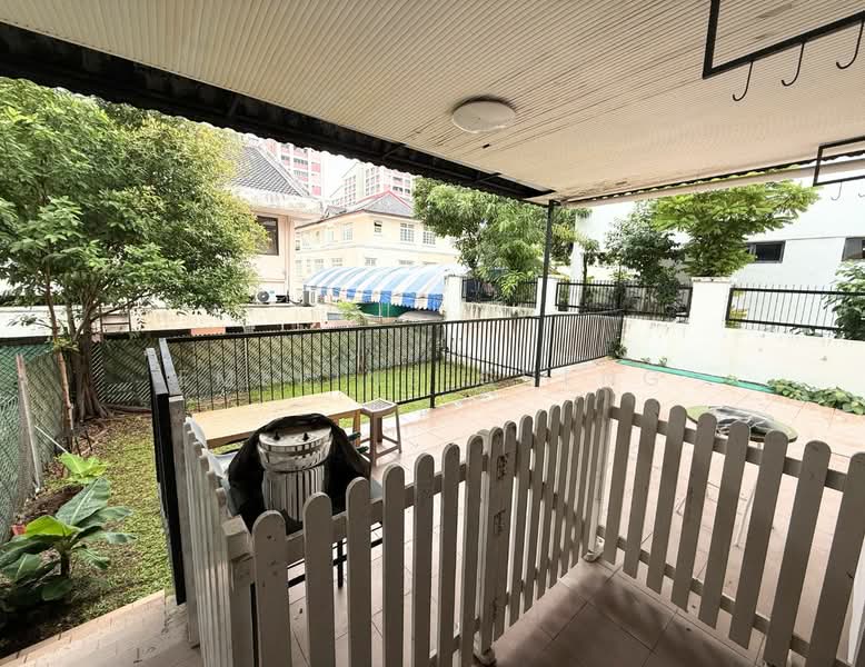 Rare Freehold Landed Home | Huge Space | Renovation Potential, , 5 Bedrooms, 4,386 sqft, Semi-Detached House For Sale, by Emeline Cheng, 500178369 - Exterior - PropertyGuru.com.sg