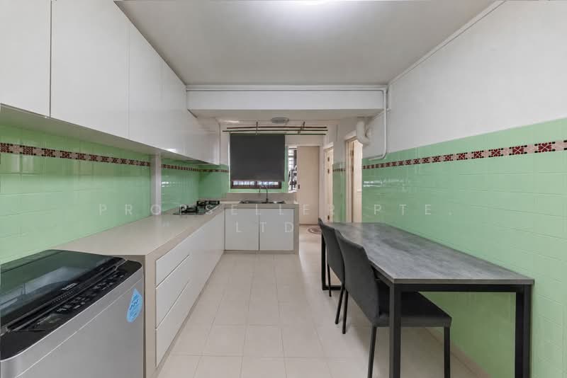 98 Whampoa Drive, 98 Whampoa Drive, 2 Bedrooms, 700 sqft, HDB Flat For Sale, by Don Png, 500178371 - Kitchen - PropertyGuru.com.sg