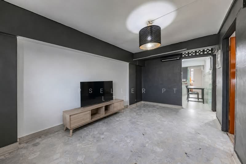 98 Whampoa Drive, 98 Whampoa Drive, 2 Bedrooms, 700 sqft, HDB Flat For Sale, by Don Png, 500178371 - Living Room - PropertyGuru.com.sg