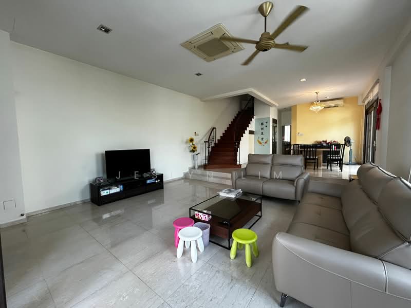 Philips avenue, Philips Avenue, 6 Bedrooms, 4,329 sqft, Semi-Detached House For Sale, by Jeslyn Lim, 500178374 - Living Room - PropertyGuru.com.sg