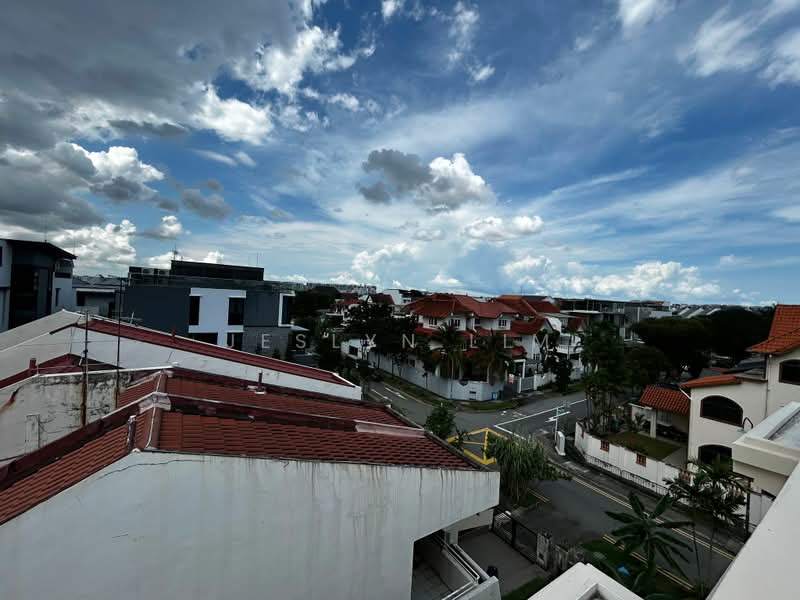 Philips avenue, Philips Avenue, 6 Bedrooms, 4,329 sqft, Semi-Detached House For Sale, by Jeslyn Lim, 500178374 - Exterior - PropertyGuru.com.sg