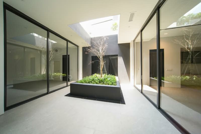 Holland Grove Park Mount Sinai / Grove Drive / Holland Park, , 7 Bedrooms, 10,000 sqft, Bungalow House For Sale, by Leonard Lee, 500178405 - Interior - PropertyGuru.com.sg